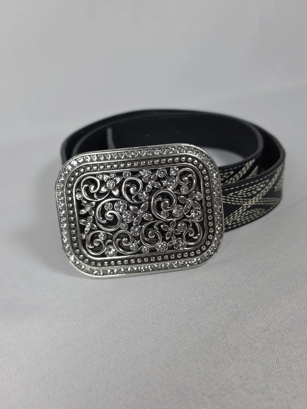 L&B Lucky & Blessed Western Belt Black Rhinestone Buckle Stitching Size S Womens